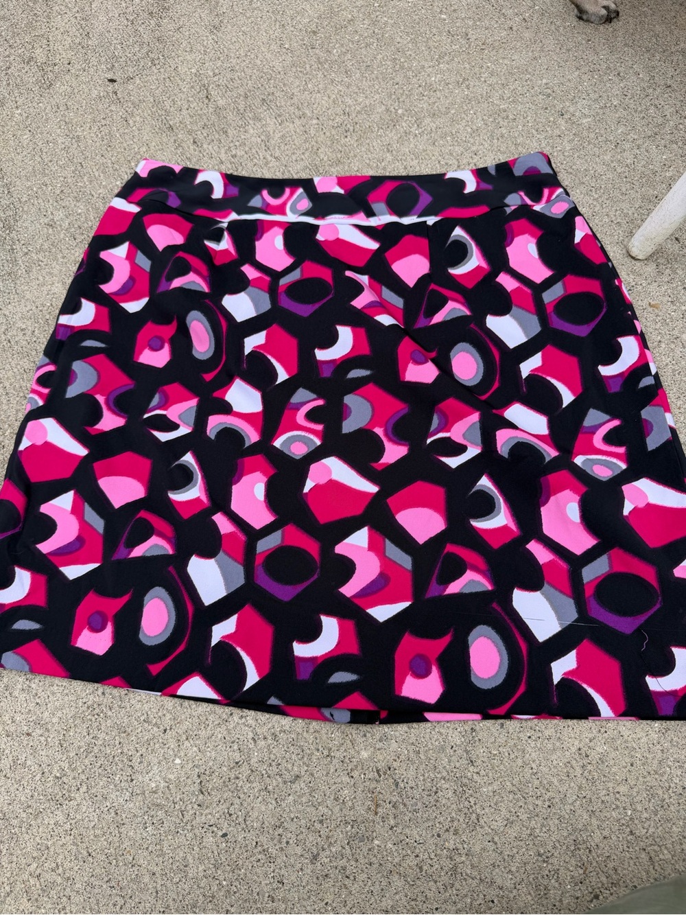 Cato Woman 20W Plus Pink Black Geometric A-Line Knee Skirt Zip Poly/Spandex
